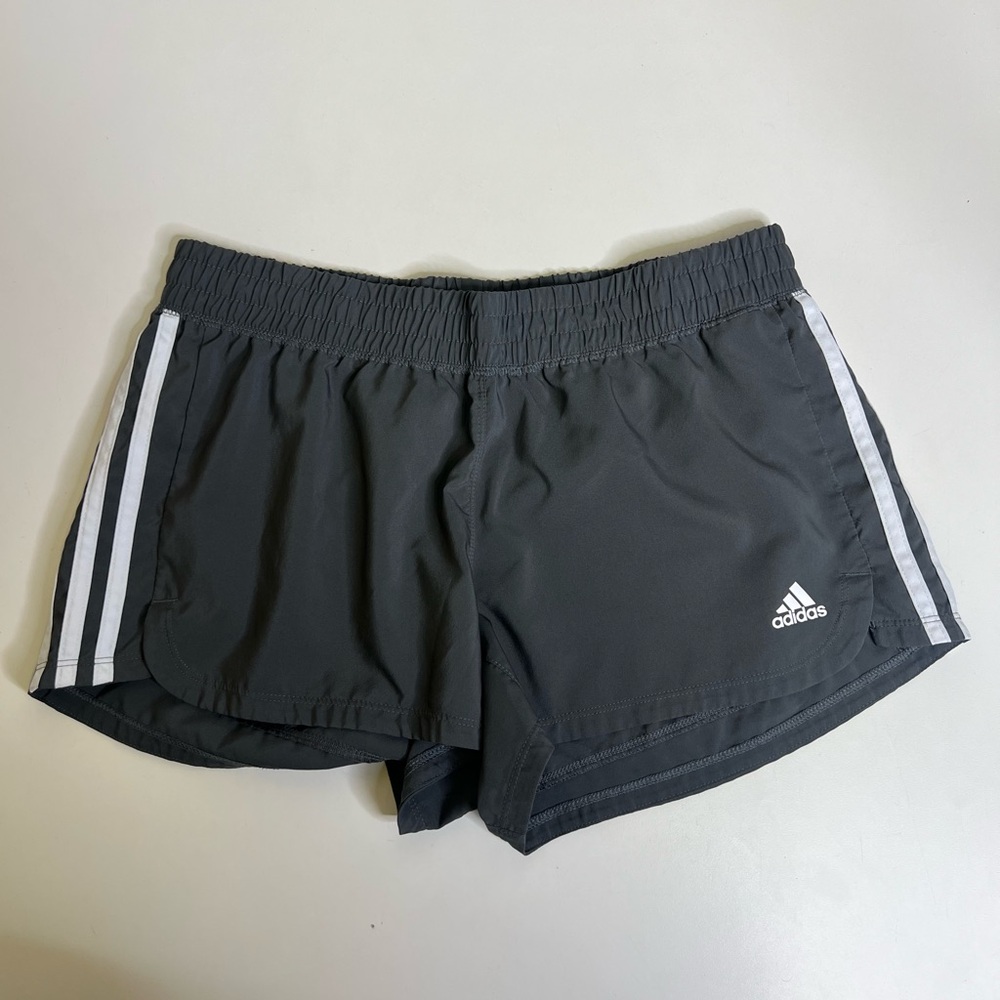 Adidas Women's Gray Shorts - Size Medium